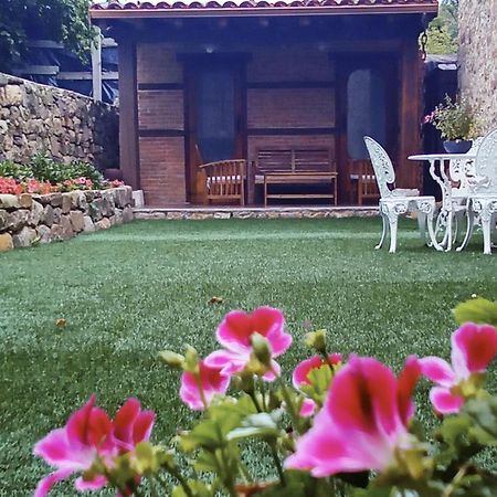 Santa Olalla  Apartamentos Lares מראה חיצוני תמונה
