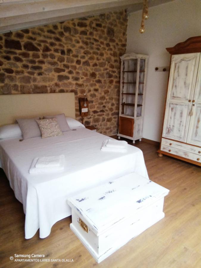 Santa Olalla  Apartamentos Lares מראה חיצוני תמונה