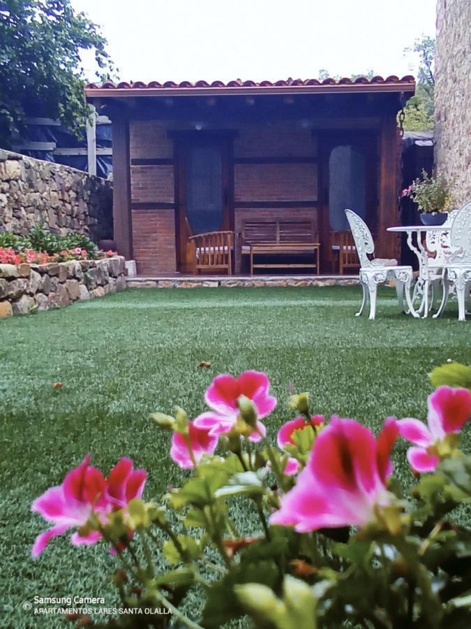 Santa Olalla  Apartamentos Lares מראה חיצוני תמונה