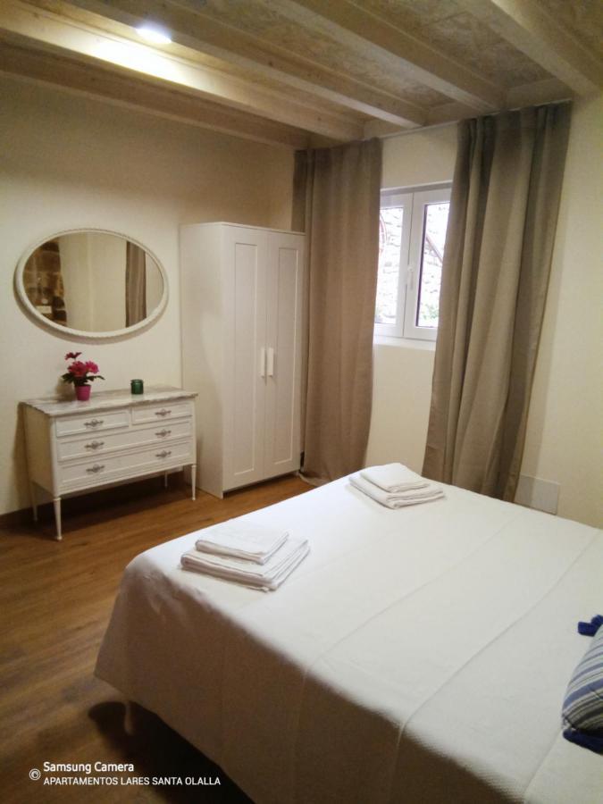 Santa Olalla  Apartamentos Lares מראה חיצוני תמונה